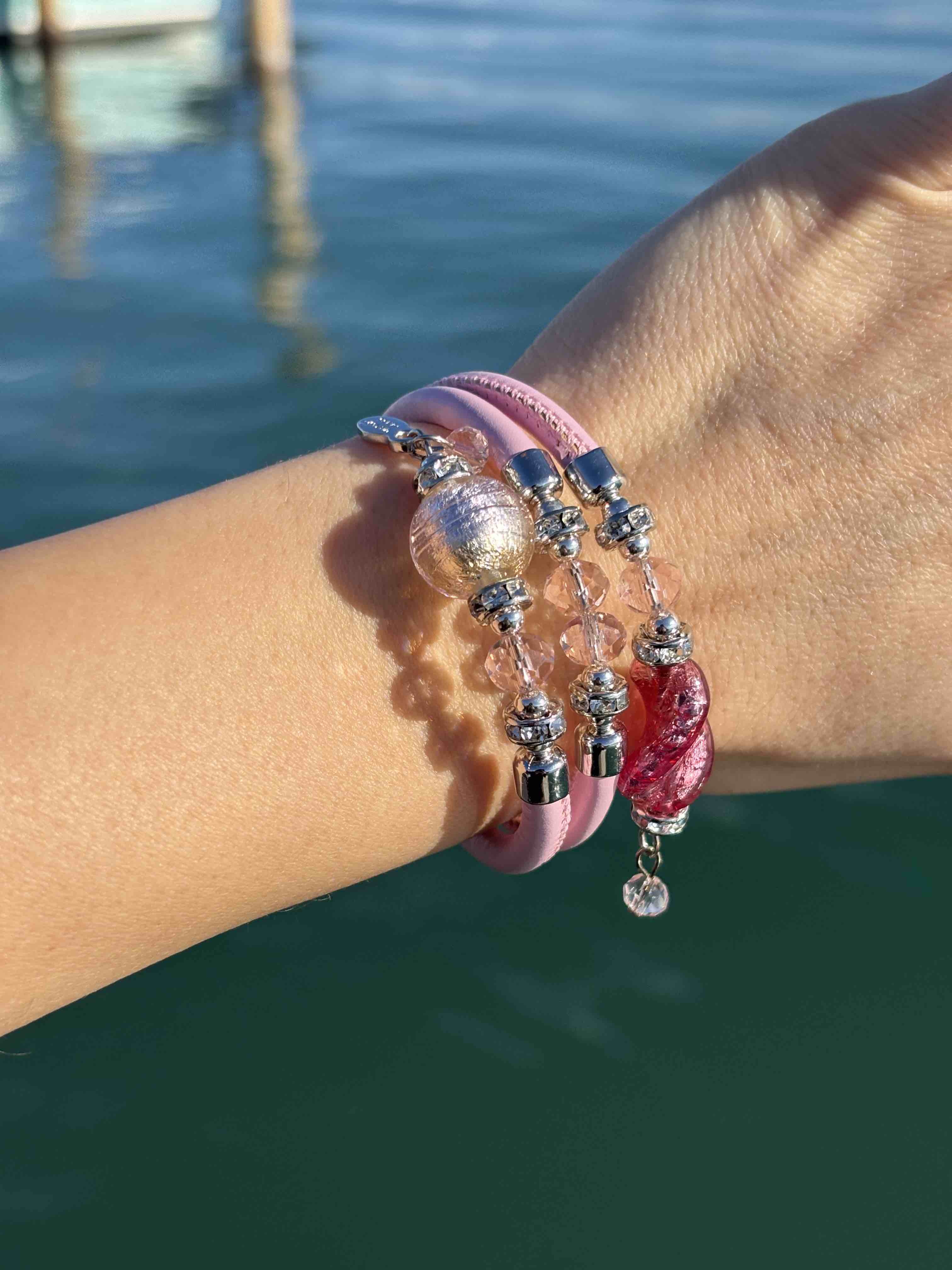Bracciale con perle in vetro di Murano rosa