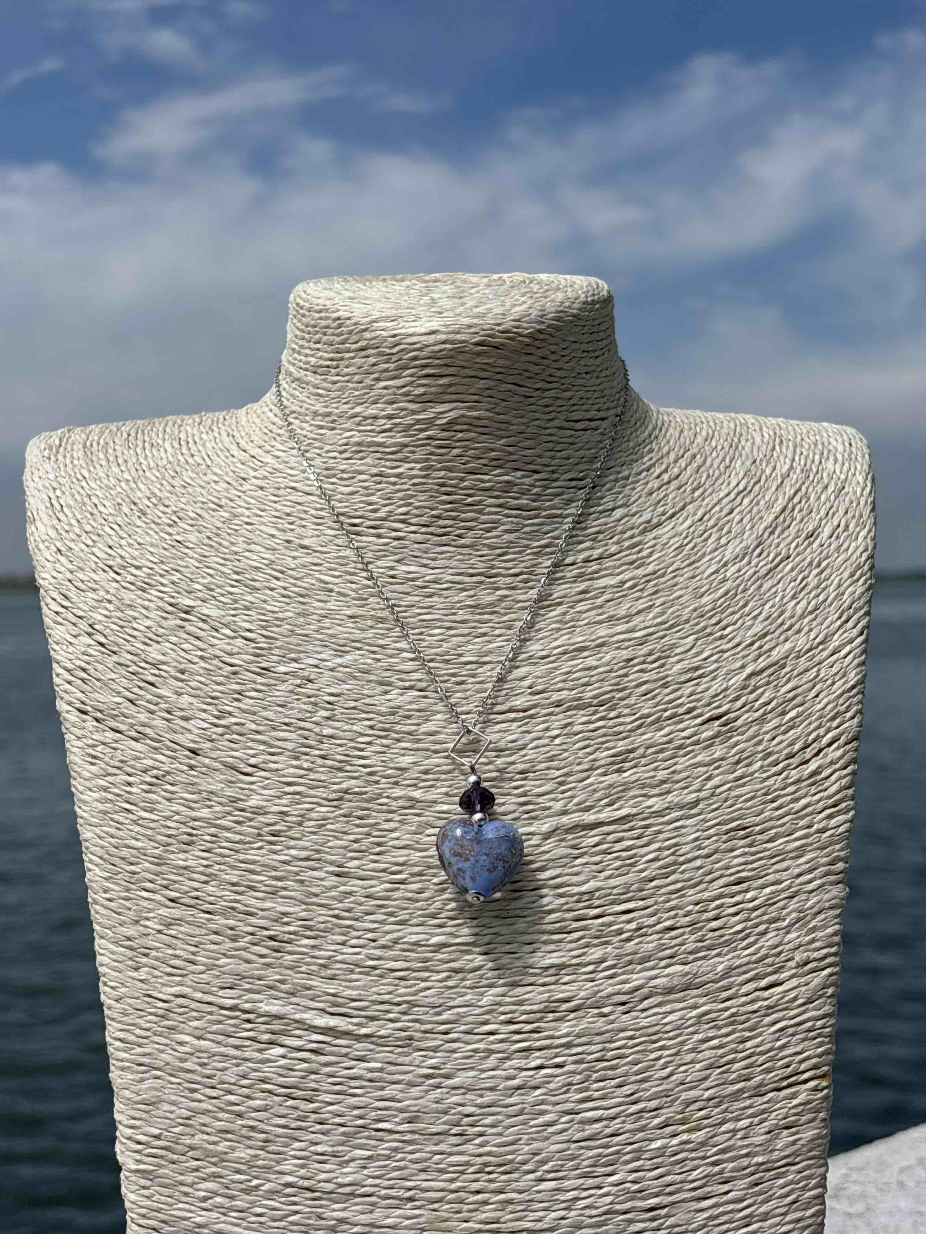 Ciondolo Cuore in vetro di Murano azzurro e bronzo