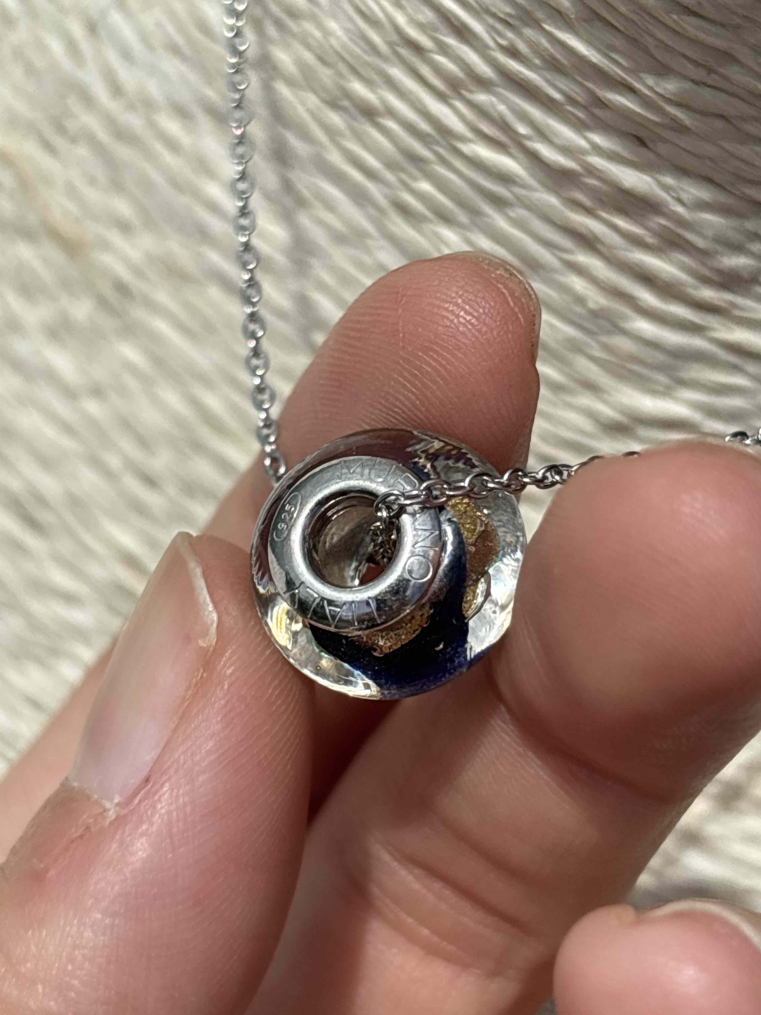 Charm in vetro di Murano e Argento 925 - color blu scuro e oro
