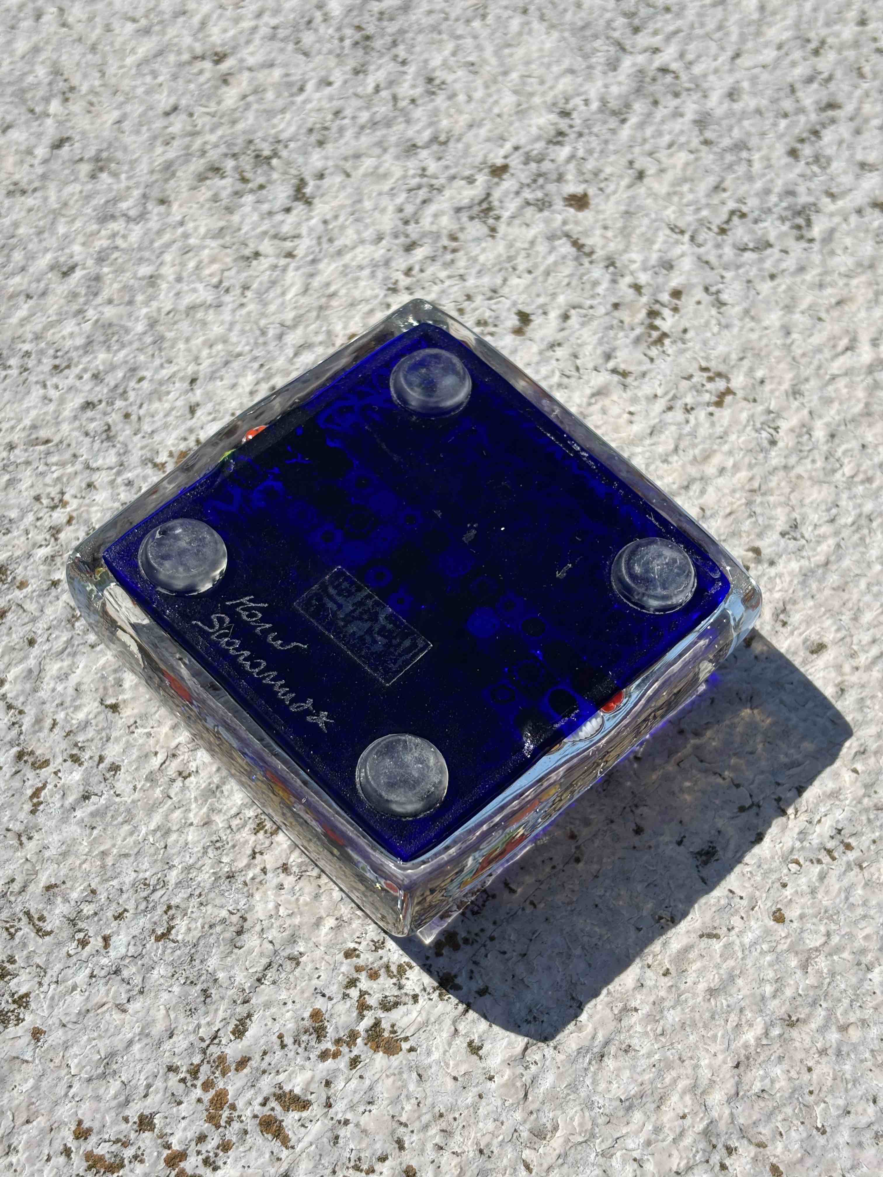 Fermacarte in vetro di Murano blu con Murrine colorate