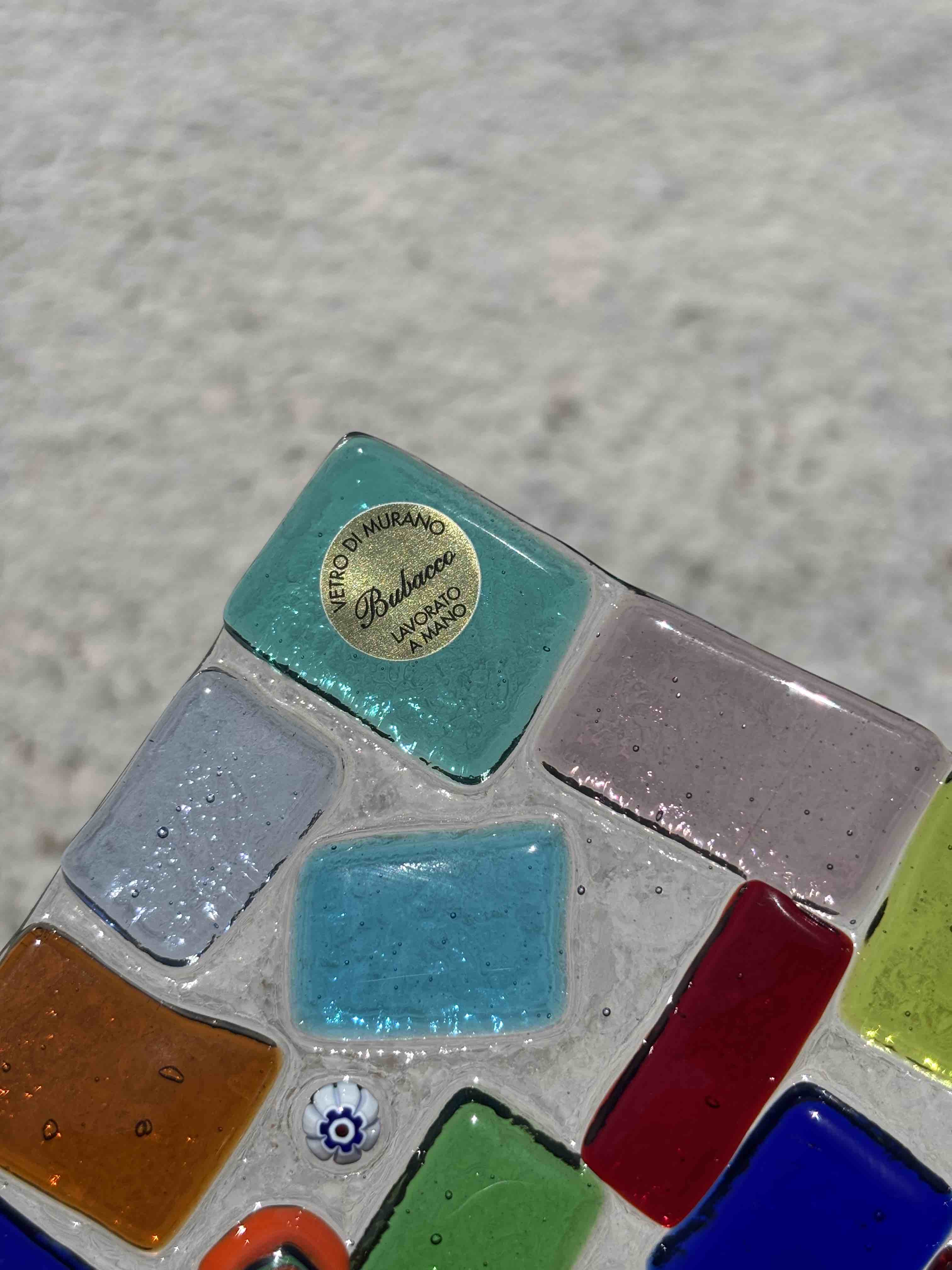Piatto quadrato in vetro di Murano con mosaico multicolore