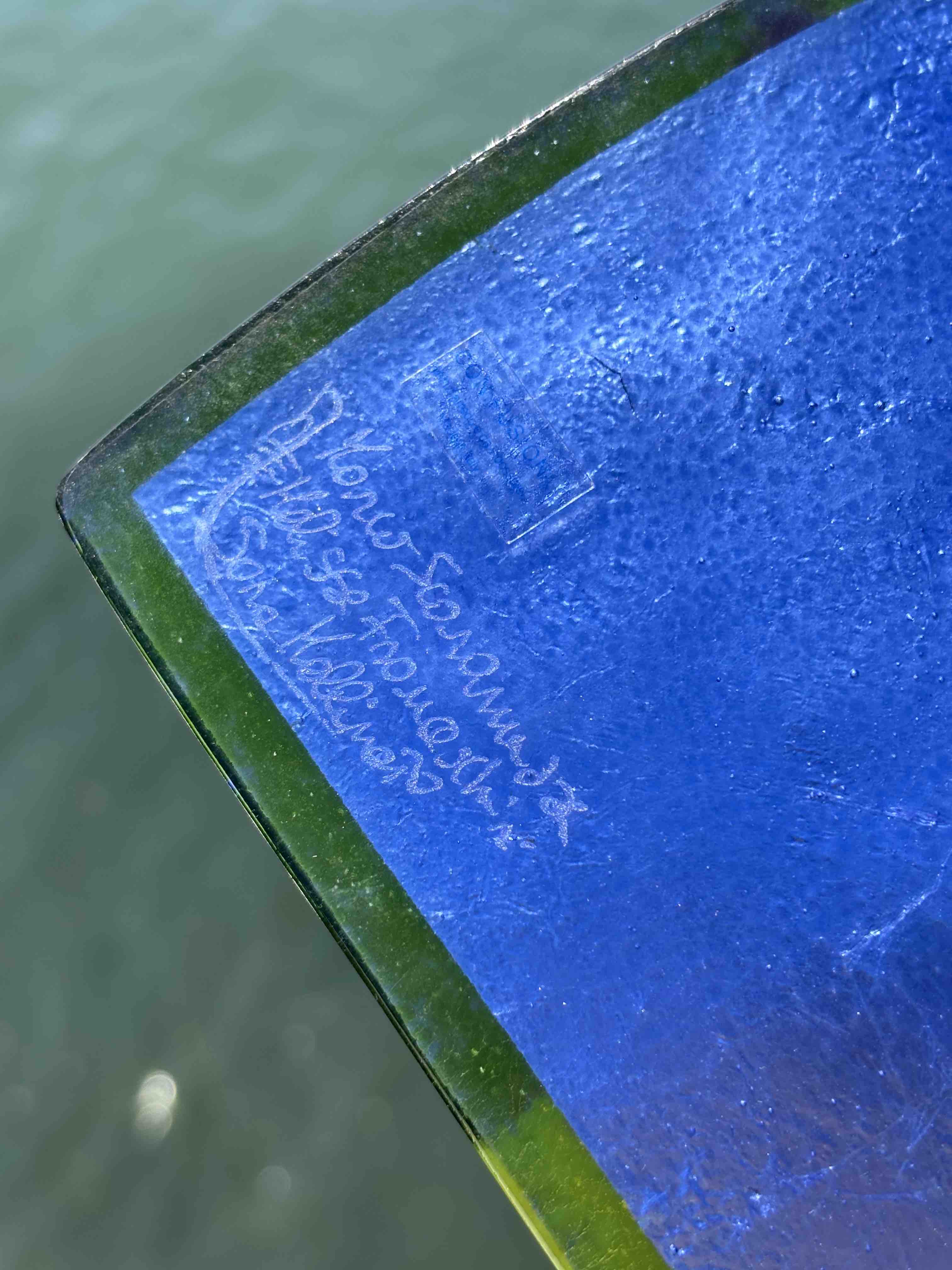 Piatto rettangolare in autentico vetro di Murano multicolore con simboli
