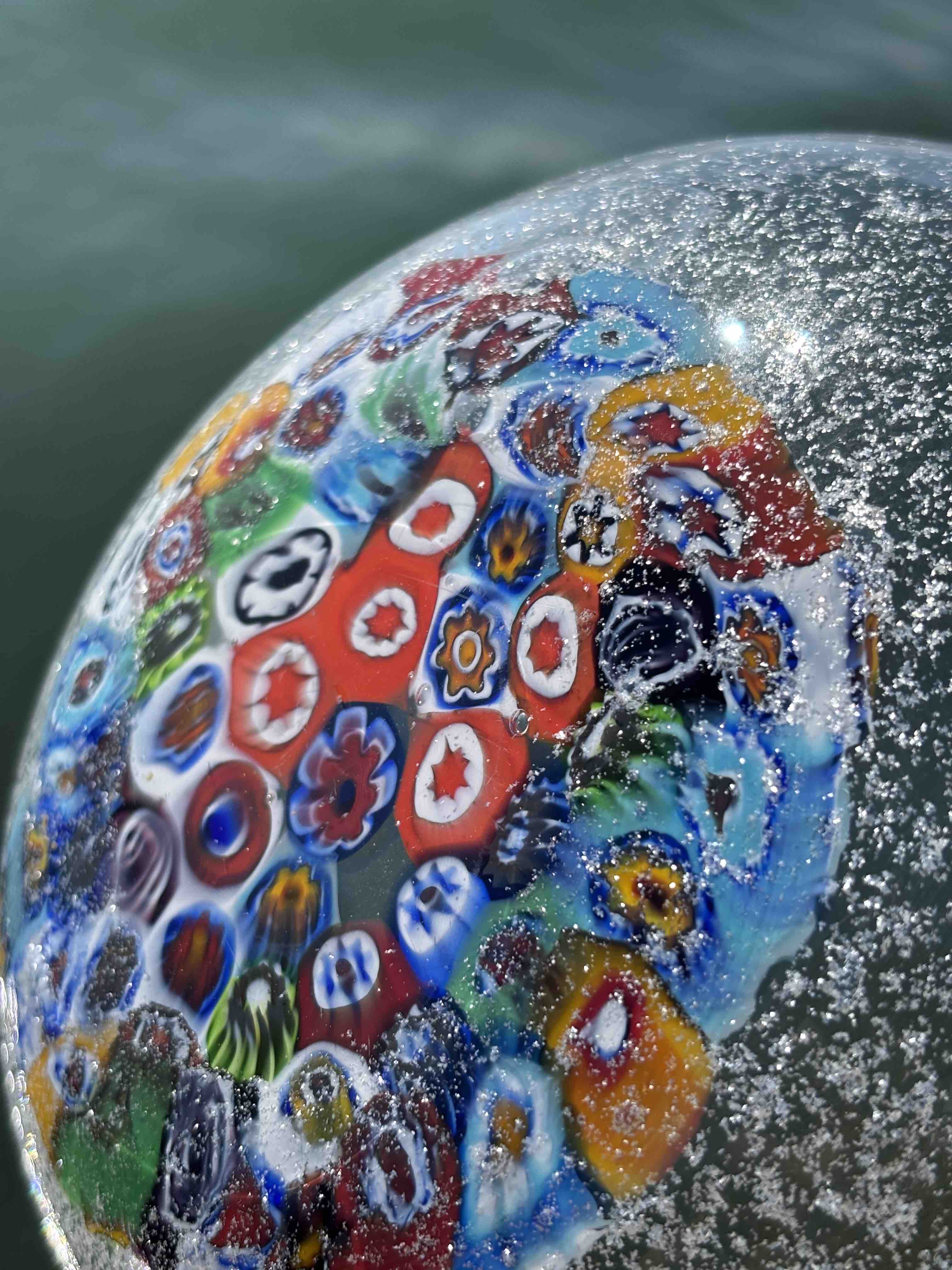 Ciotola in autentico vetro di Murano trasparente con murrine