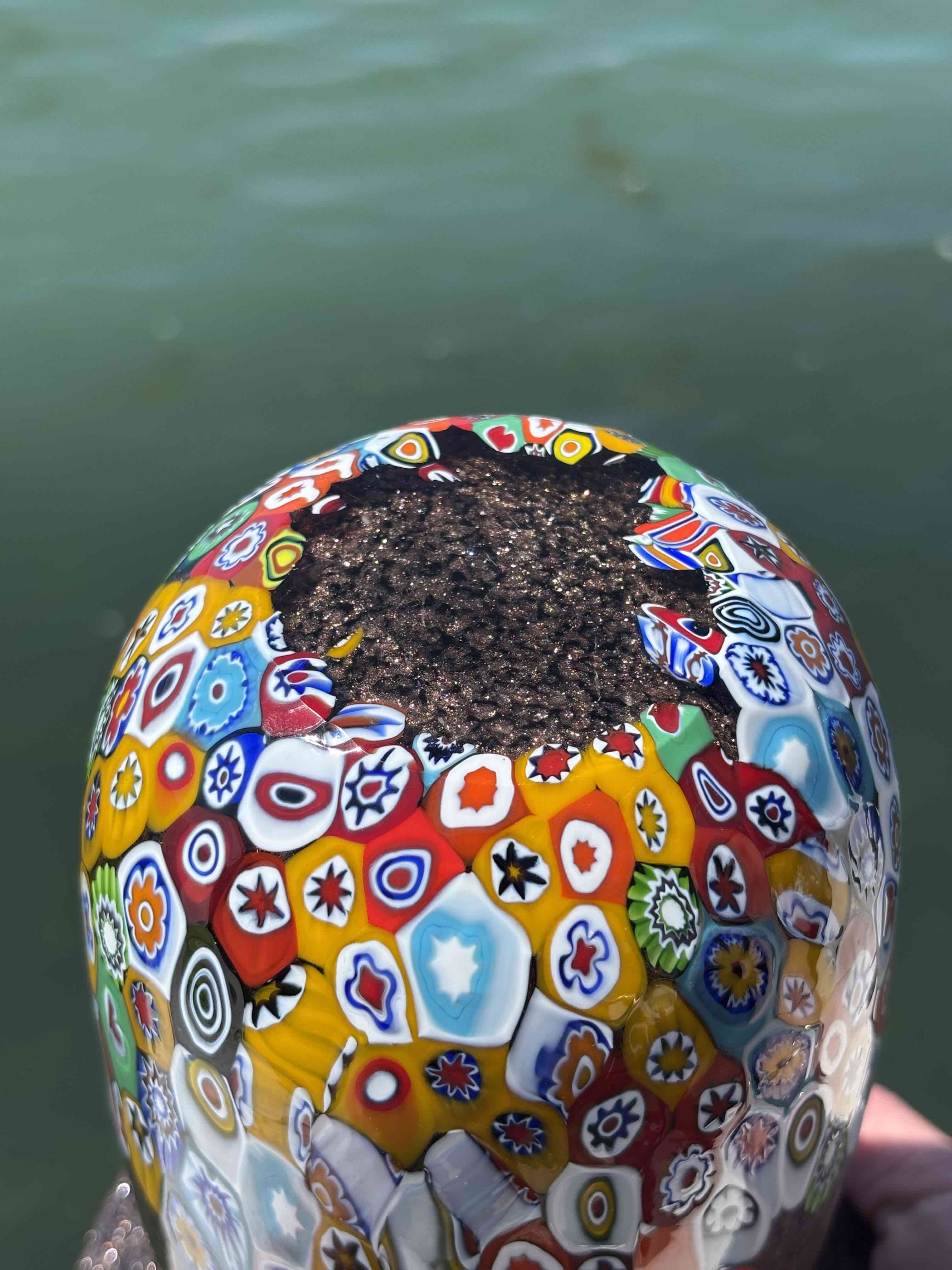Vaso in autentico vetro di Murano con Murrine e foglia d'oro