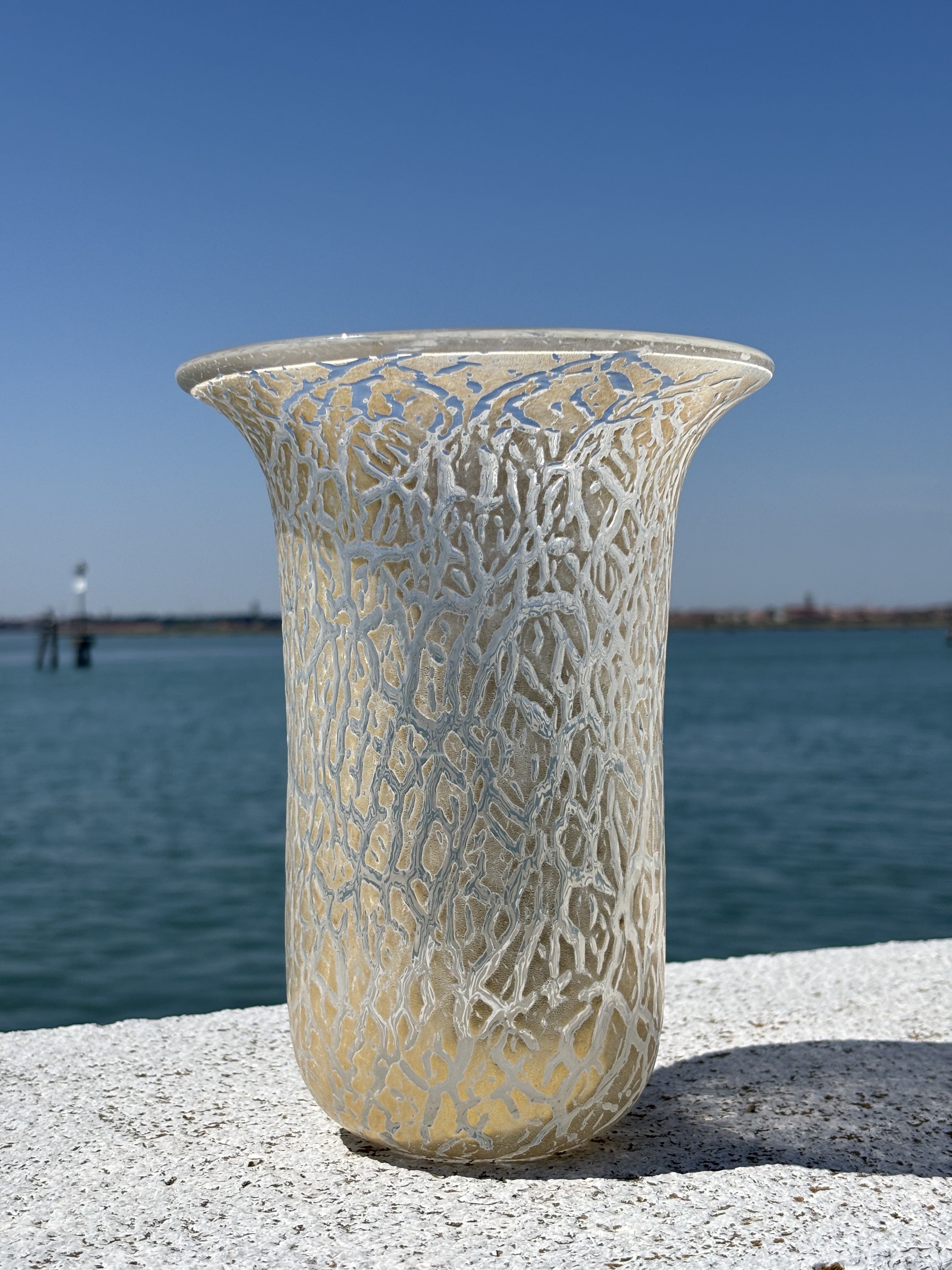 Vaso in autentico vetro di Murano con foglia d'oro