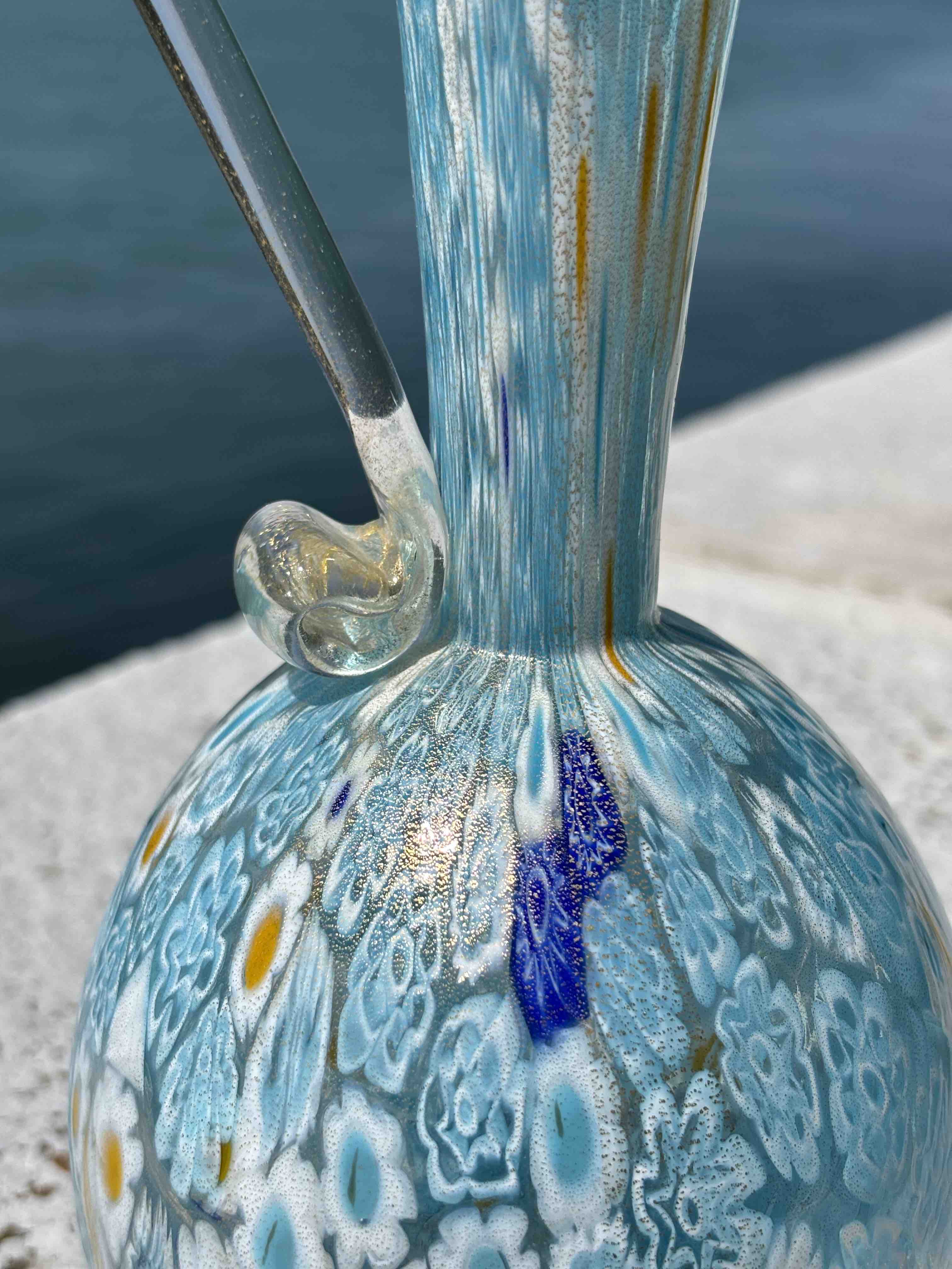 Brocca in autentico vetro di Murano turchese decorata