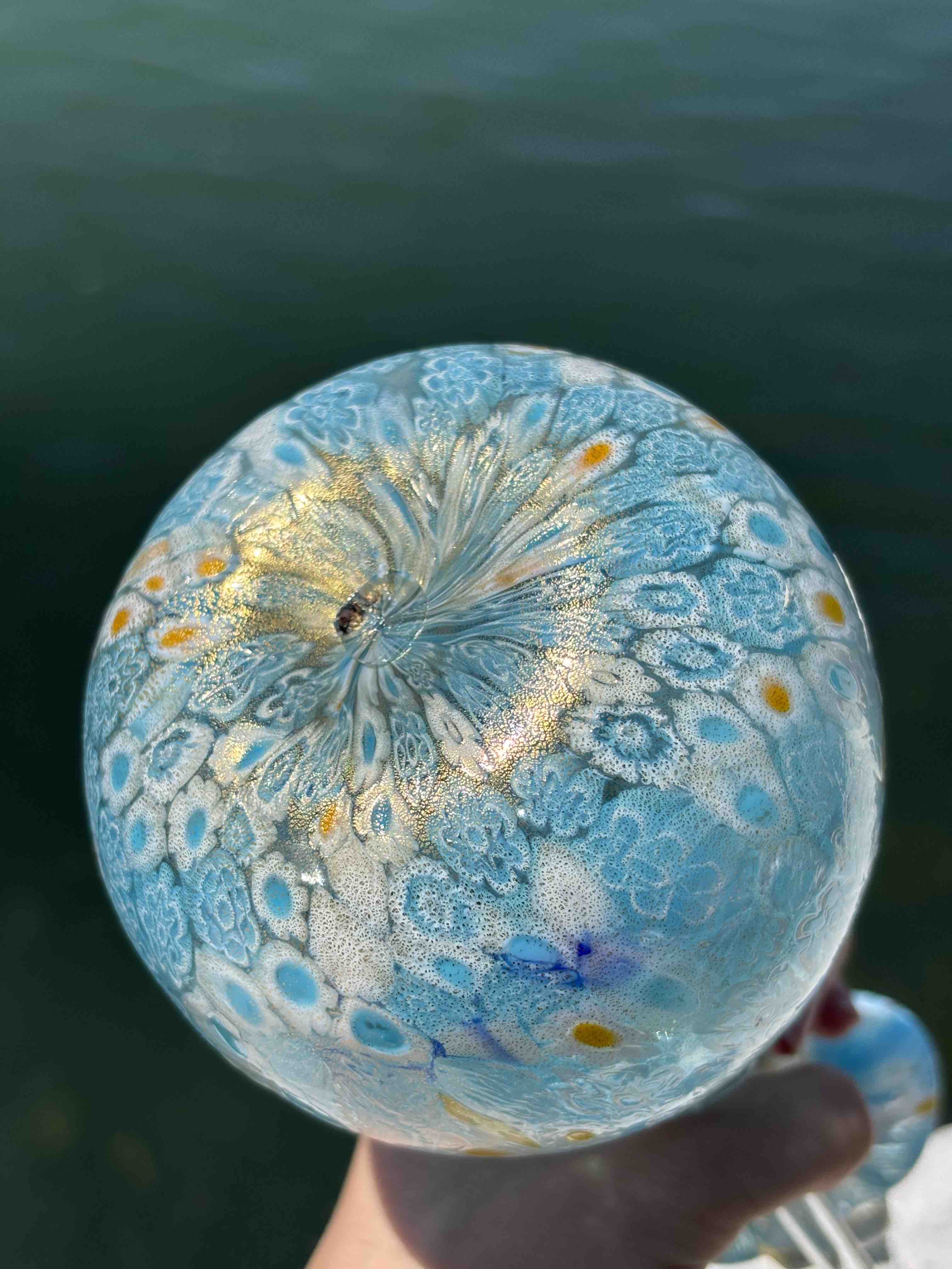 Brocca in autentico vetro di Murano turchese decorata