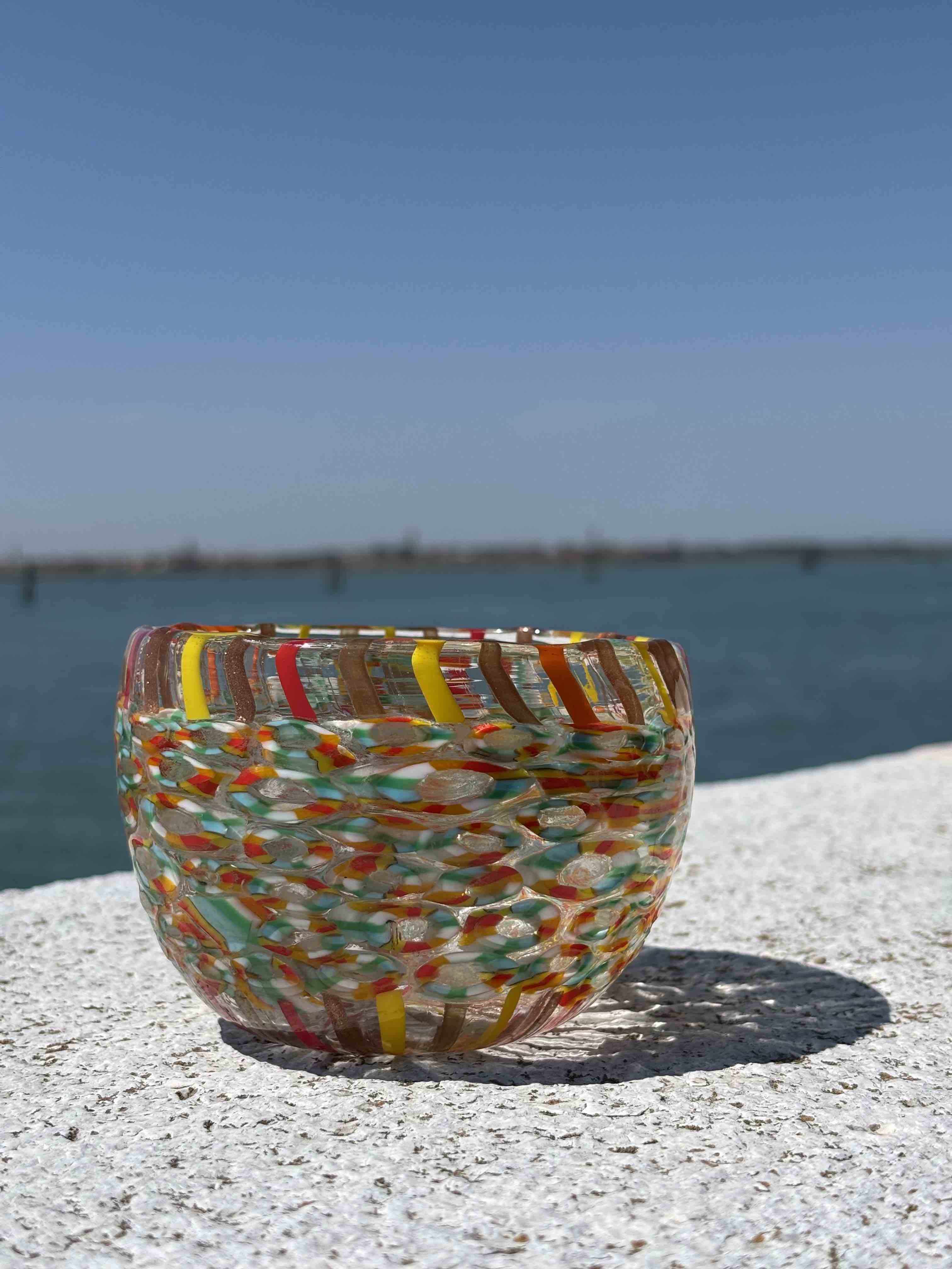 Ciotola in autentico vetro di Murano multicolore