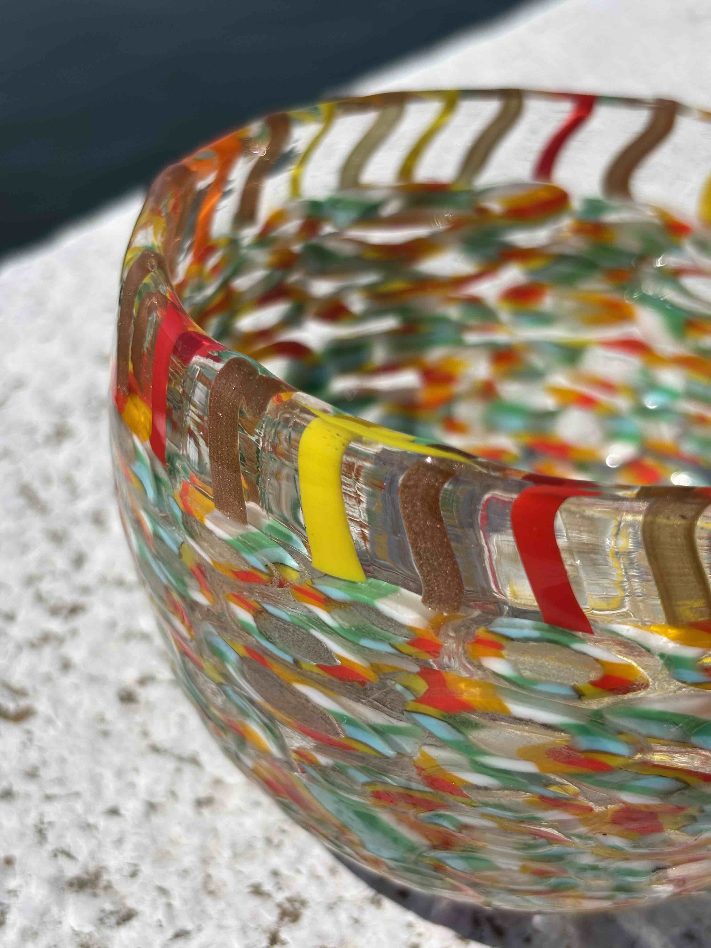 Ciotola in autentico vetro di Murano multicolore