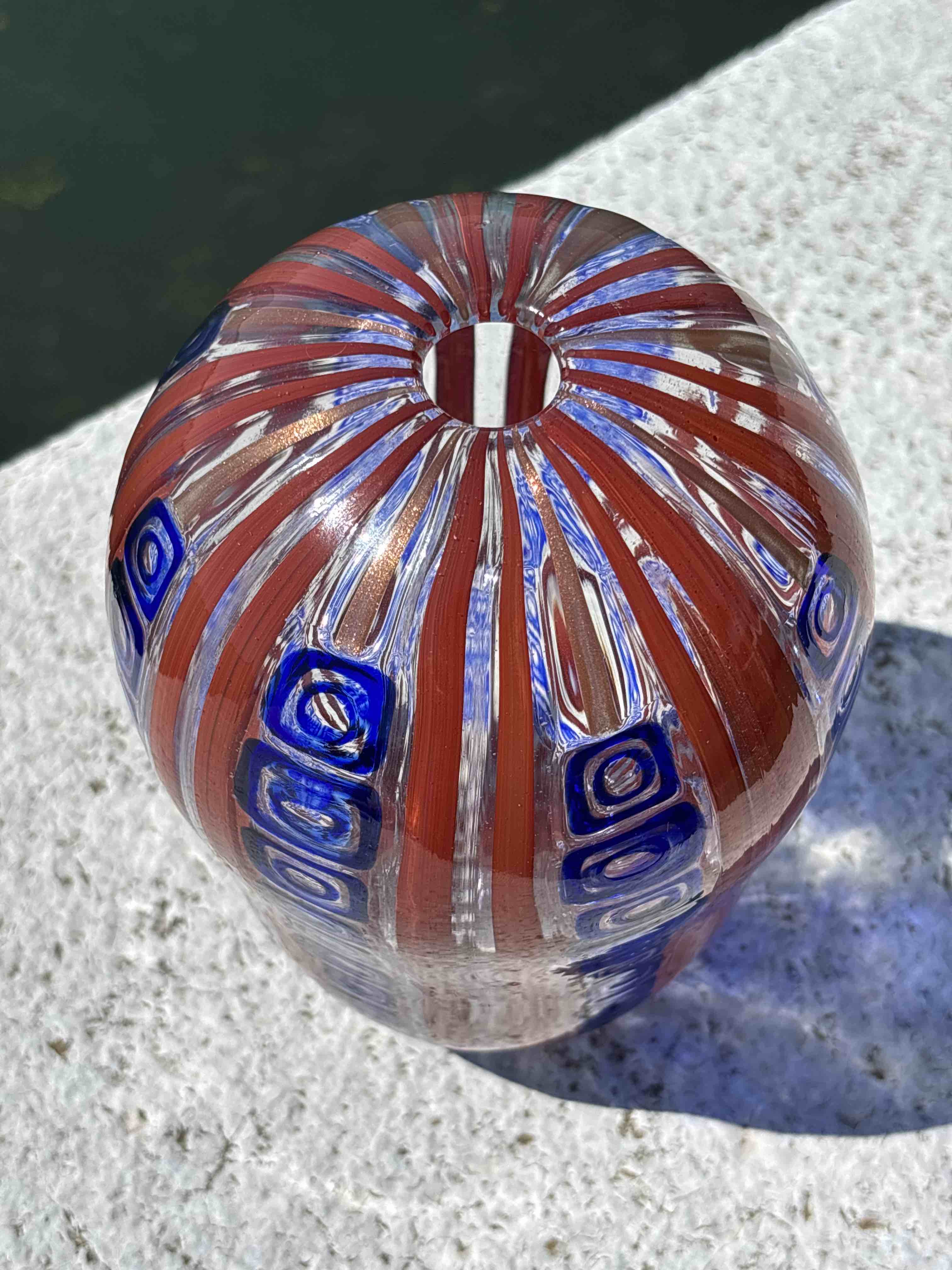 Vaso in autentico vetro di Murano rosso blu e avventurina grande