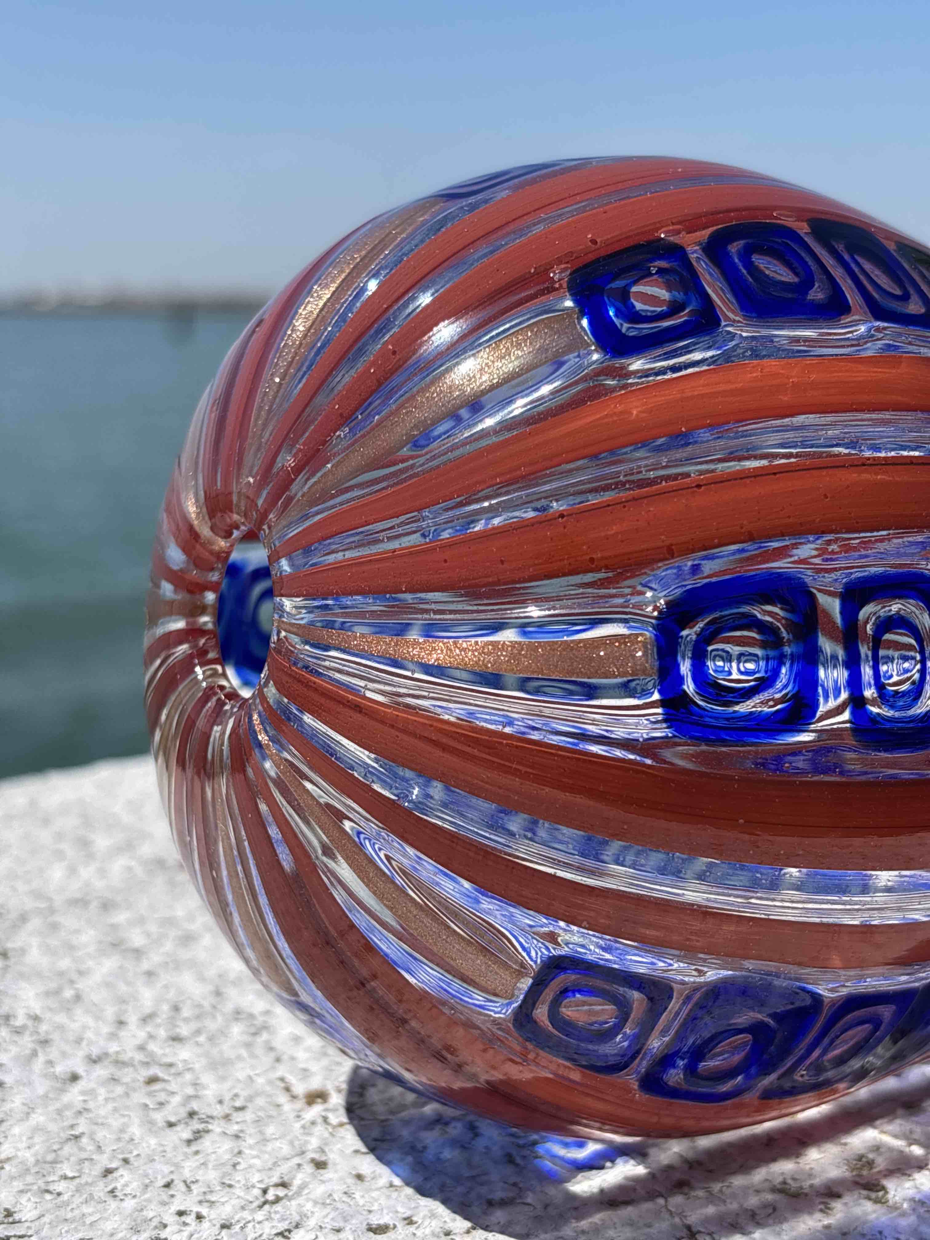 Vaso in autentico vetro di Murano rosso blu e avventurina grande