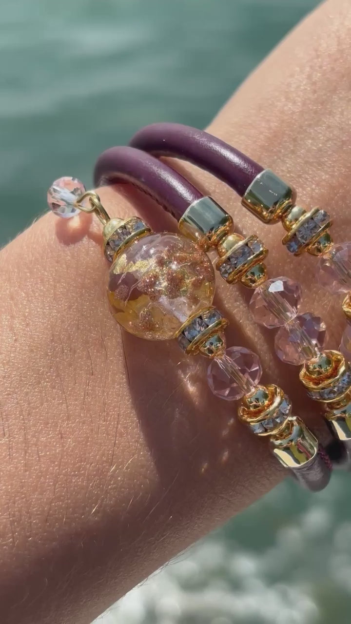 Bracciale con perle in vetro di Murano rosa, borgogna e oro