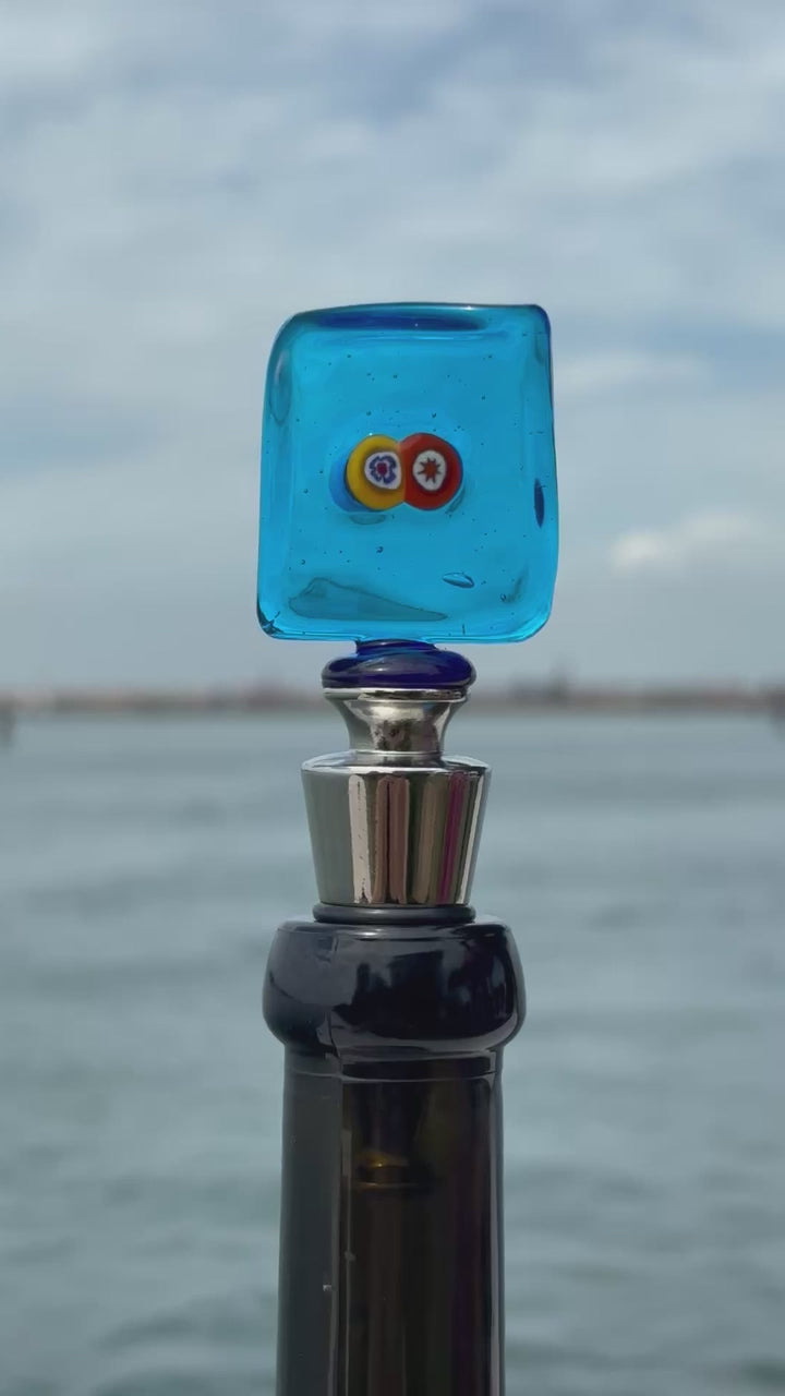 Tappo decorativo per bottiglia in vetro di Murano - blu con murrine